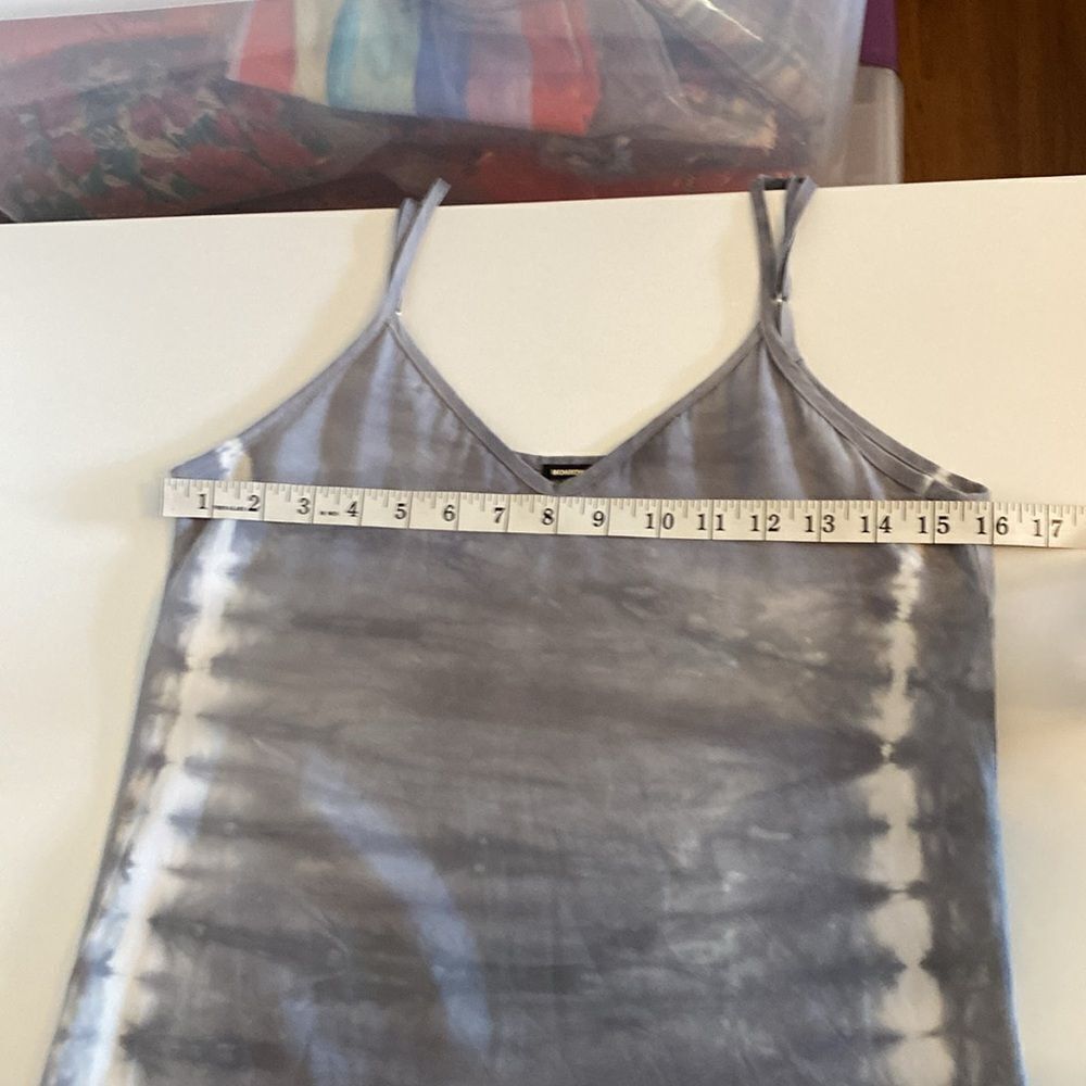 Monrow Gray & White Tie Dye Midi Dress Size Small - Picture 12 of 14